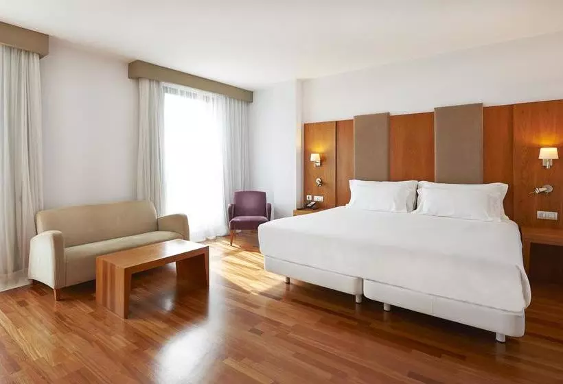 فندق Nh Ciudad De Almería