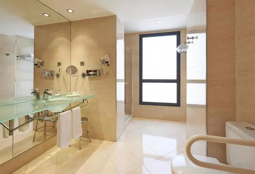 فندق Nh Ciudad De Almería