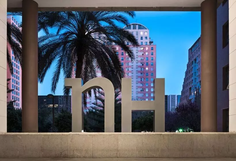 فندق NH Valencia Las Artes