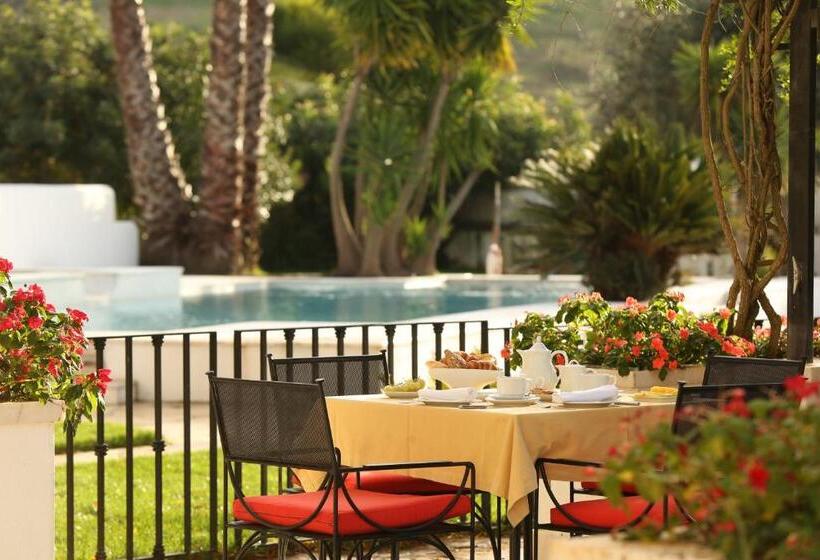 Отель Pateo Dos Solares Charm