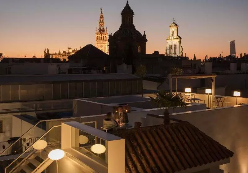 هتل Rey Alfonso X