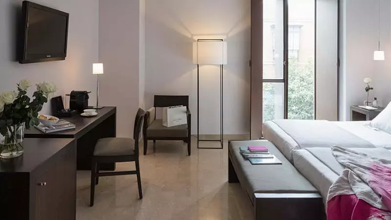 هتل Rey Alfonso X