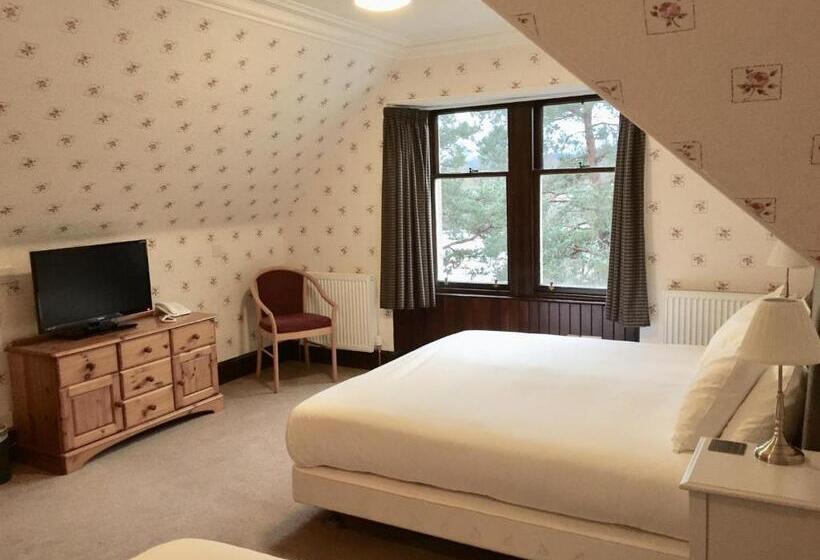 乡村酒店  Dalrachney Lodge