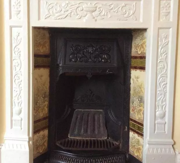 هتل The Aidan Guest House