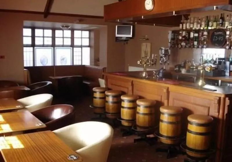 The Royal Hotel Elgin