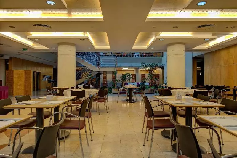 Vip Executive Entrecampos Hotel & Conference