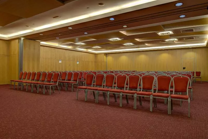 Vip Executive Entrecampos Hotel & Conference
