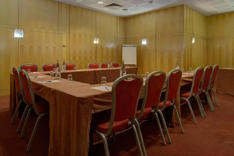 Vip Executive Entrecampos Hotel & Conference