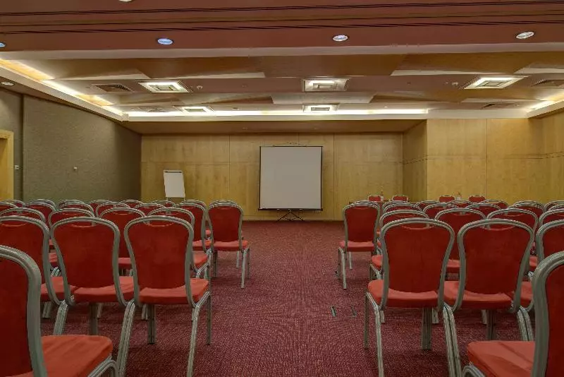 Vip Executive Entrecampos Hotel & Conference