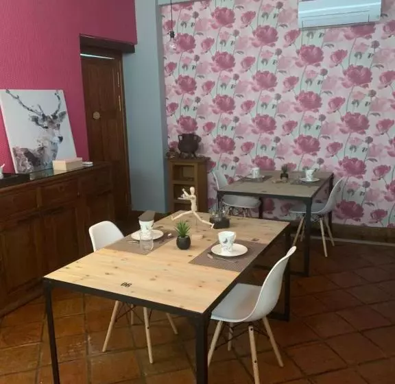 פנסיון Posada Albarea