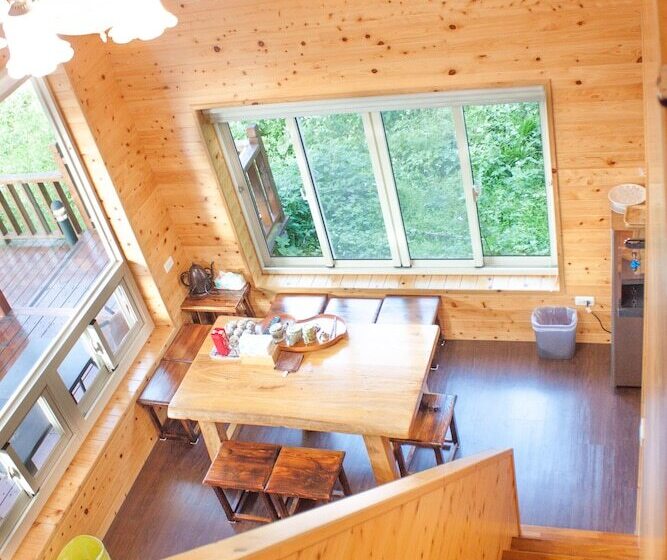 تختخواب و صبحانه Xitou Star Homestay