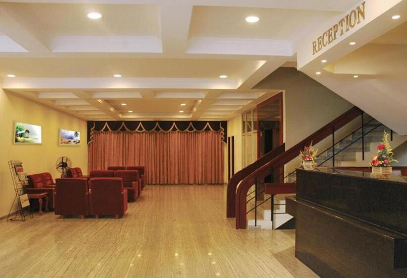 בית מלון כפרי The Golden Park