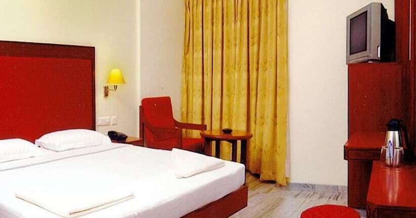 בית מלון כפרי The Golden Park