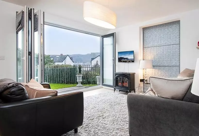 Number Eleven, Beautiful 5 Star Apartment In Deganwy