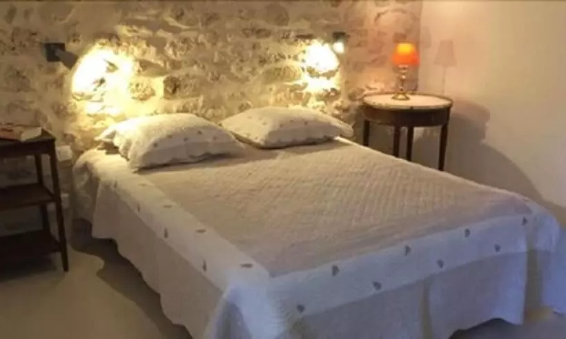 ベッドアンドブレックファースト Chambres D Hôtes Mas Médarine