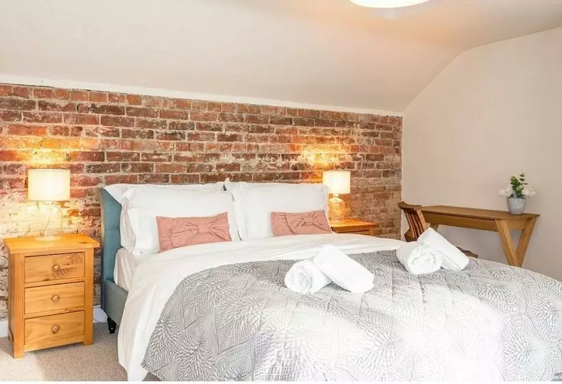 Ferne Cottage