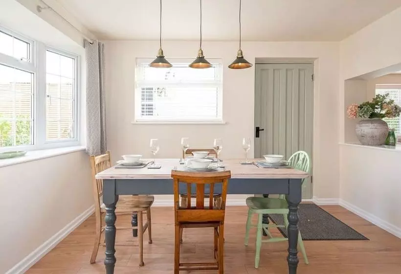 Ferne Cottage