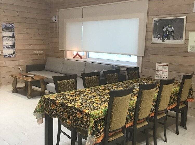 Kompleks Gostevyye Doma Barents