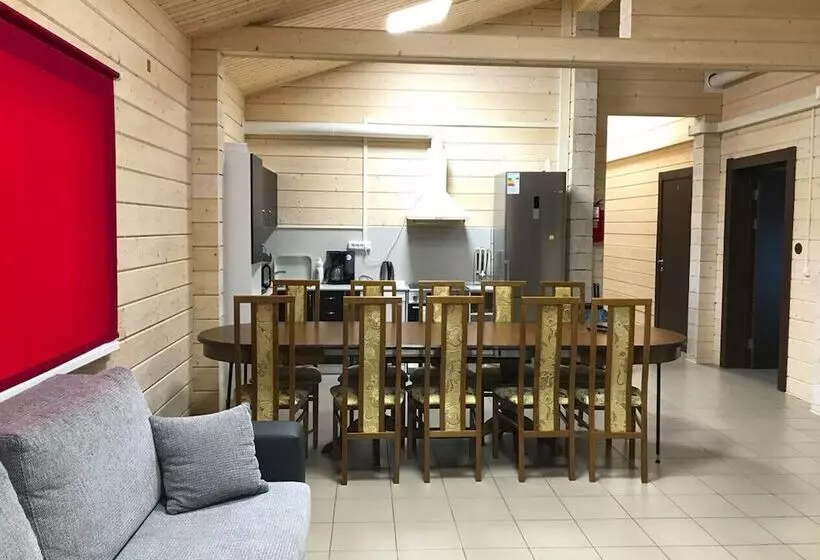 Kompleks Gostevyye Doma Barents