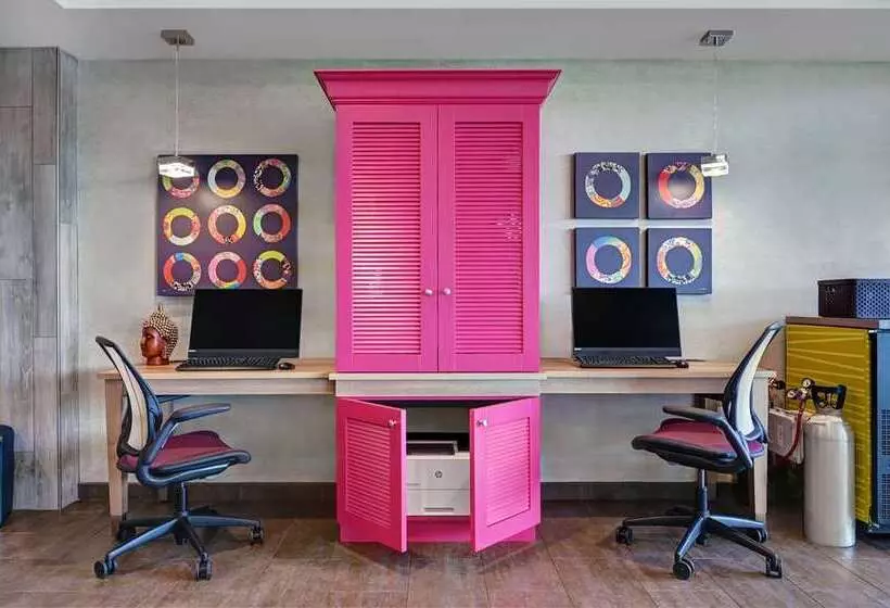 Hotelli Home2 Suites By Hilton Tracy