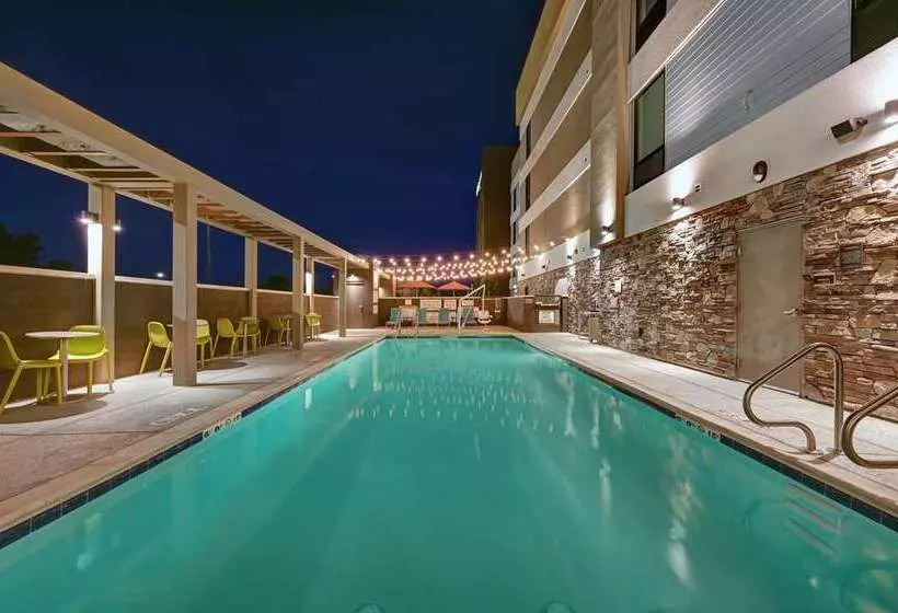 Hotelli Home2 Suites By Hilton Tracy