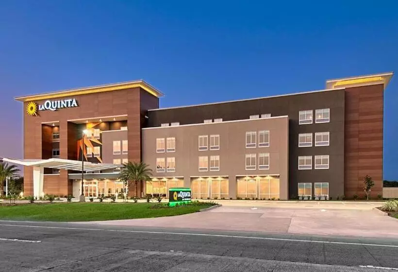 Hotelli La Quinta Inn & Suites By Wyndham Texas City I 45