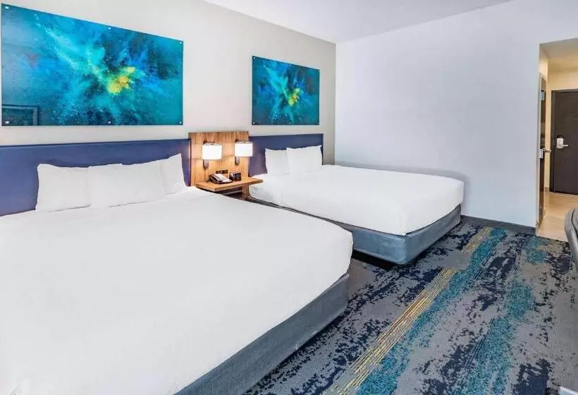 Hotelli La Quinta Inn & Suites By Wyndham Texas City I 45