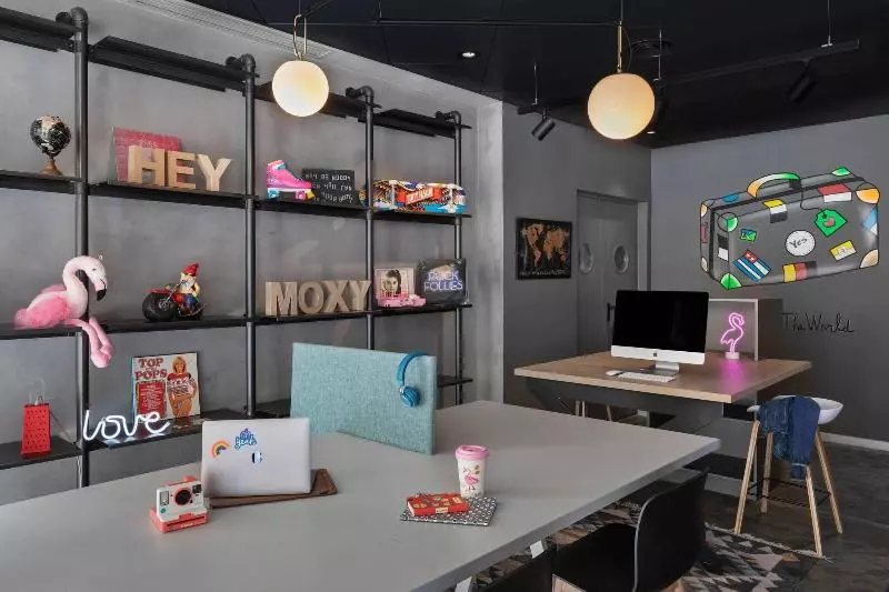 Hotel Moxy Bucharest Old Town