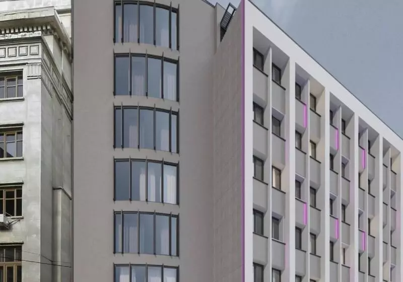 Hotel Moxy Bucharest Old Town