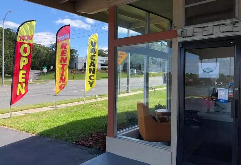 Ocala Cove Motel