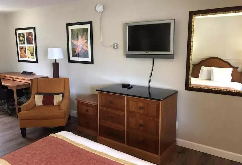 Ocala Cove Motel