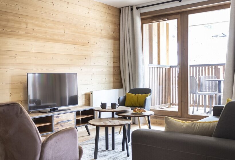 住所  Terresens   Le Diamant Des Neiges