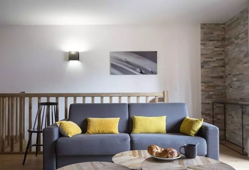 レジデンス Terresens   Le Diamant Des Neiges