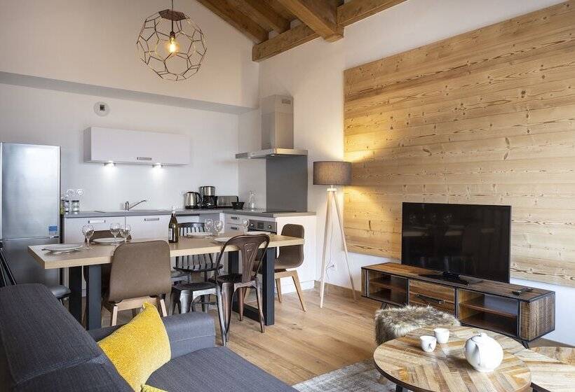 住所  Terresens   Le Diamant Des Neiges