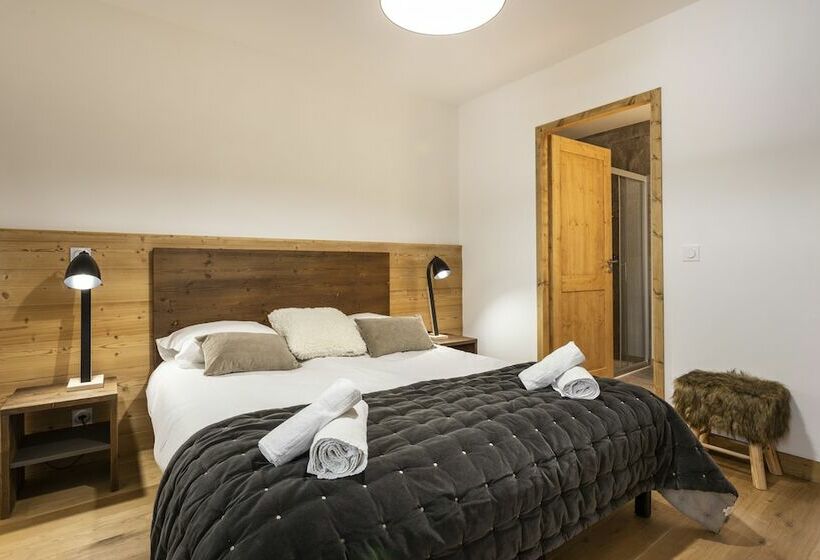 住所  Terresens   Le Diamant Des Neiges