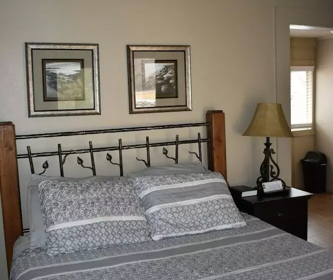 ホテル Jack S White River Fishing Resort