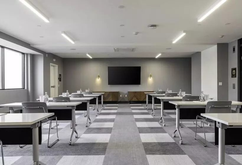 Hotelli The Glenmark, Glendale, A Tribute Portfolio