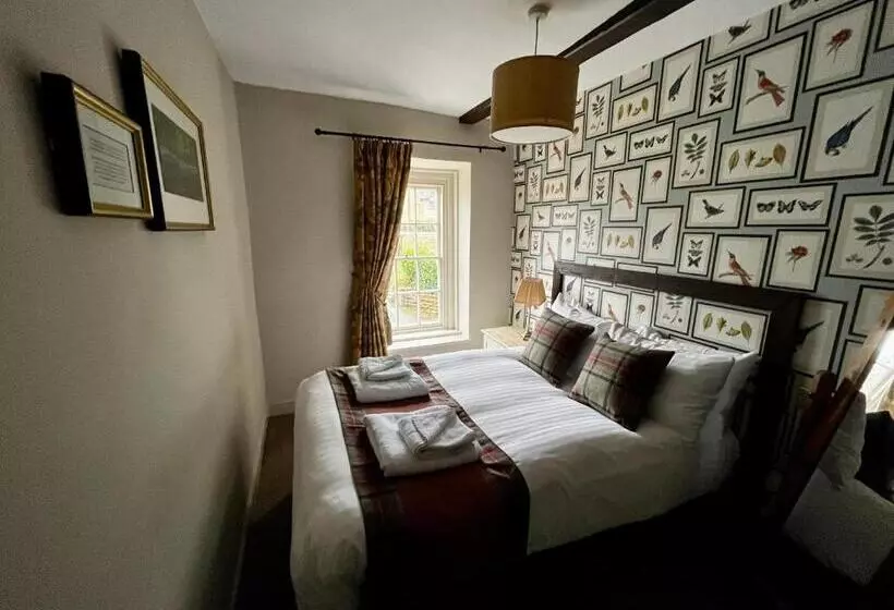 Hotelli The Red Lion