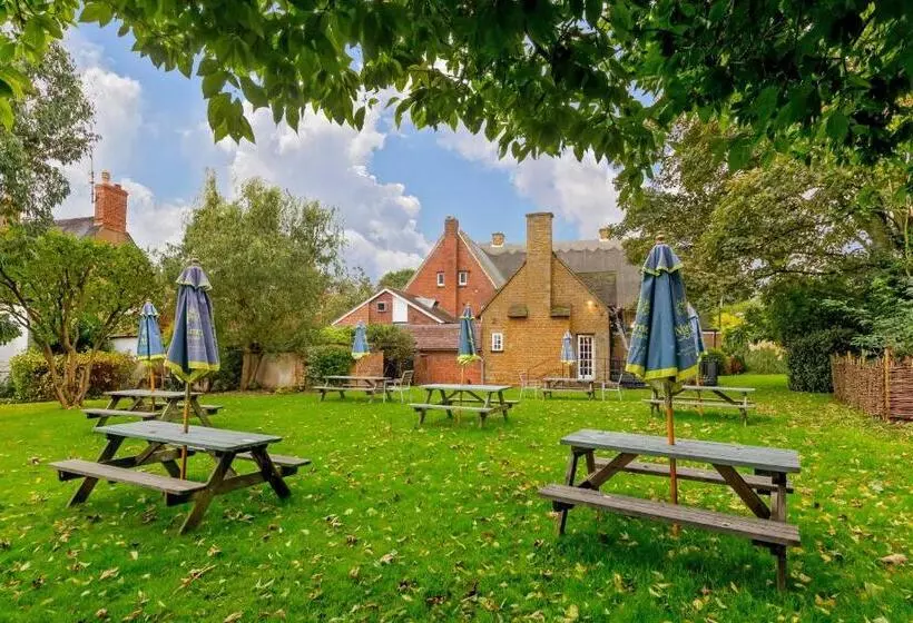 Hotelli The Red Lion