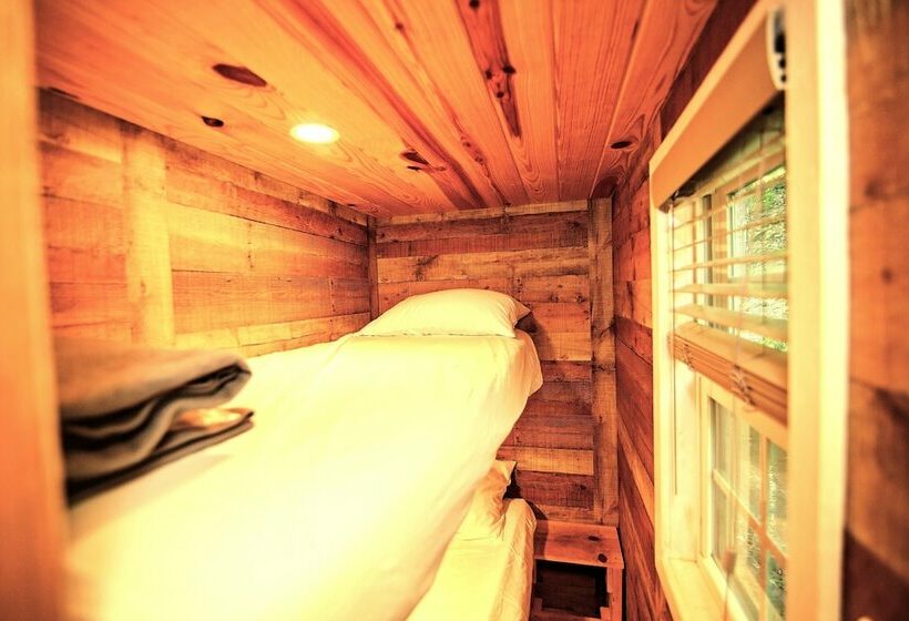 The Americana Parker Creek Bend Cabins