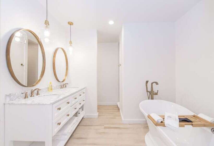 Pansiyon Benson Guest House