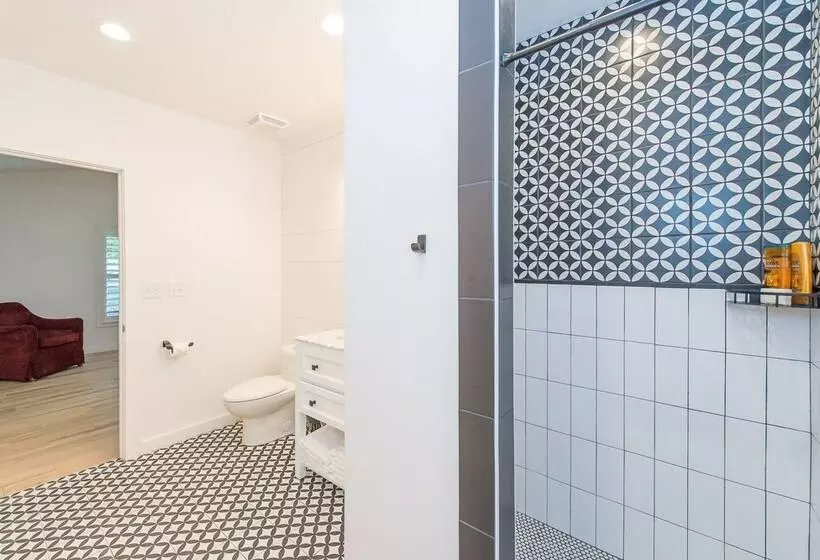 Majatalo Benson Guest House