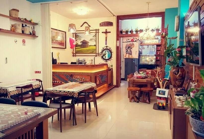 پانسیون Lrayuwan B&b