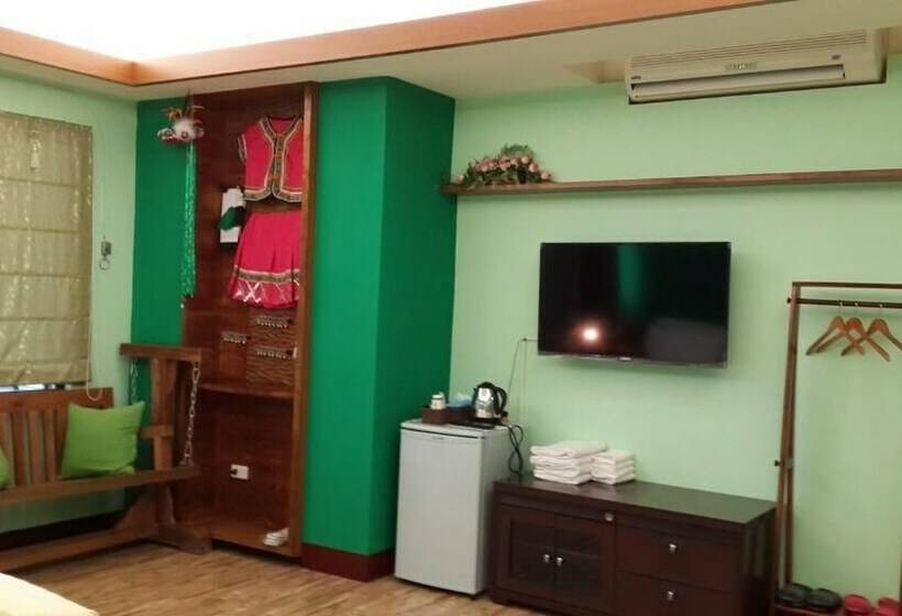 پانسیون Lrayuwan B&b