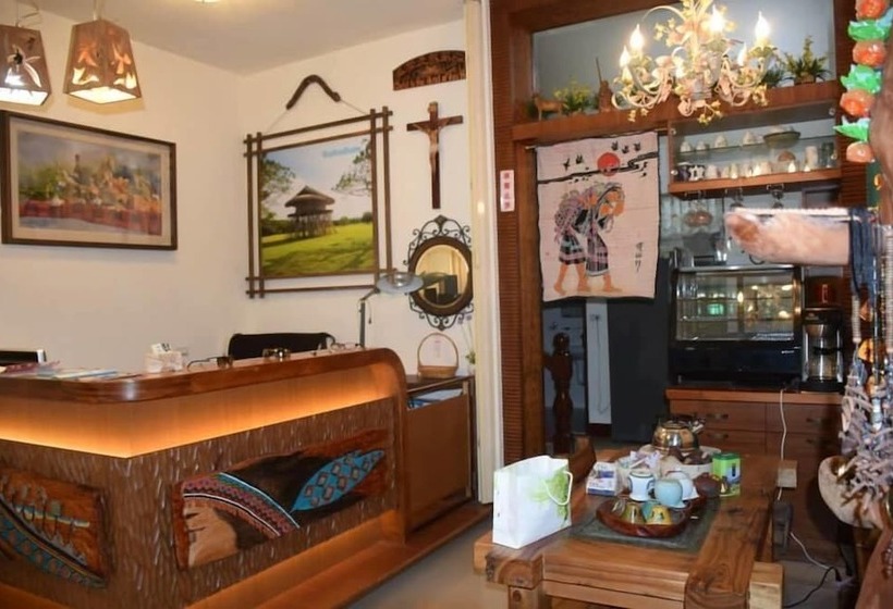 پانسیون Lrayuwan B&b