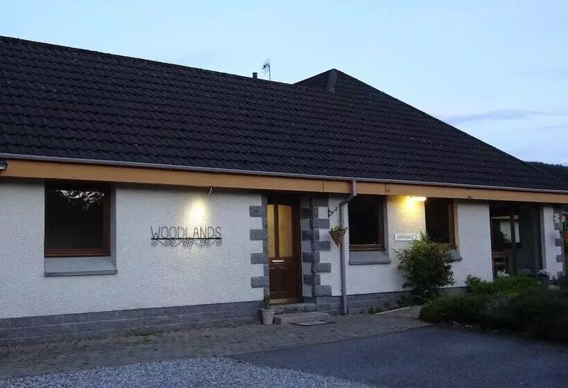 Woodlands B&b