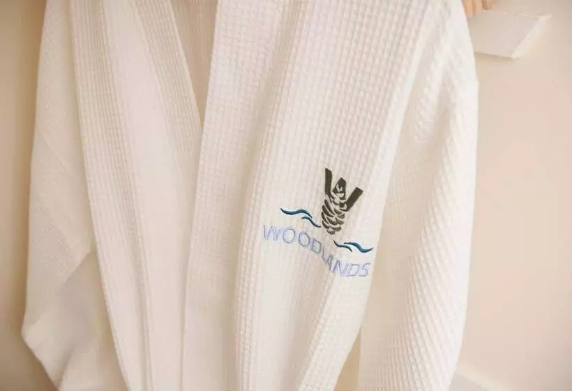 Woodlands B&b