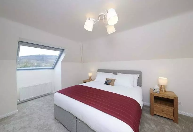 Woodlands B&b