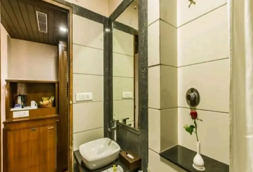 בית מלון כפרי Jai Palace