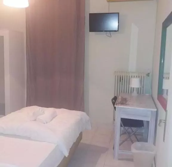 Hostel Thess Rooms Agion Panton 12